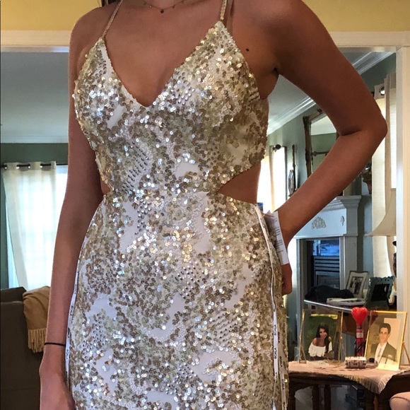 Scala Gold Sequin Gown with Open back - Picture 1 of 9